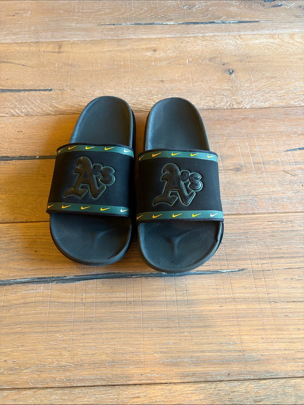 MLB x Nike OffCourt Slide 'Oakland Athletics' Size 8